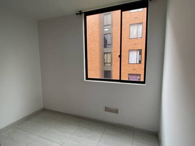 #4100 - Departamento para Venta en Madrid - CUN - 2